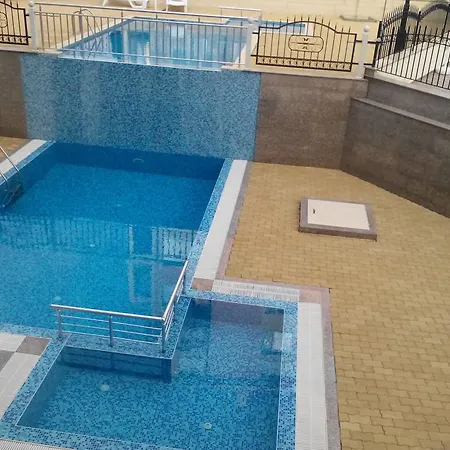 شقة Rodina 2 *